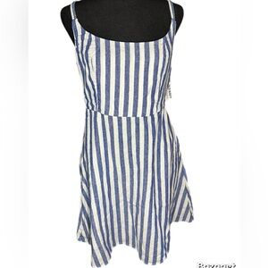 New Old Navy Blue and White Striped Sundress size Medium Petite.